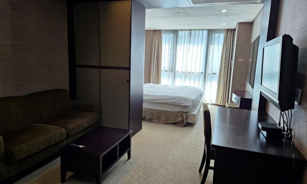 Busan Centurn Victoria Hotel Extérieur photo