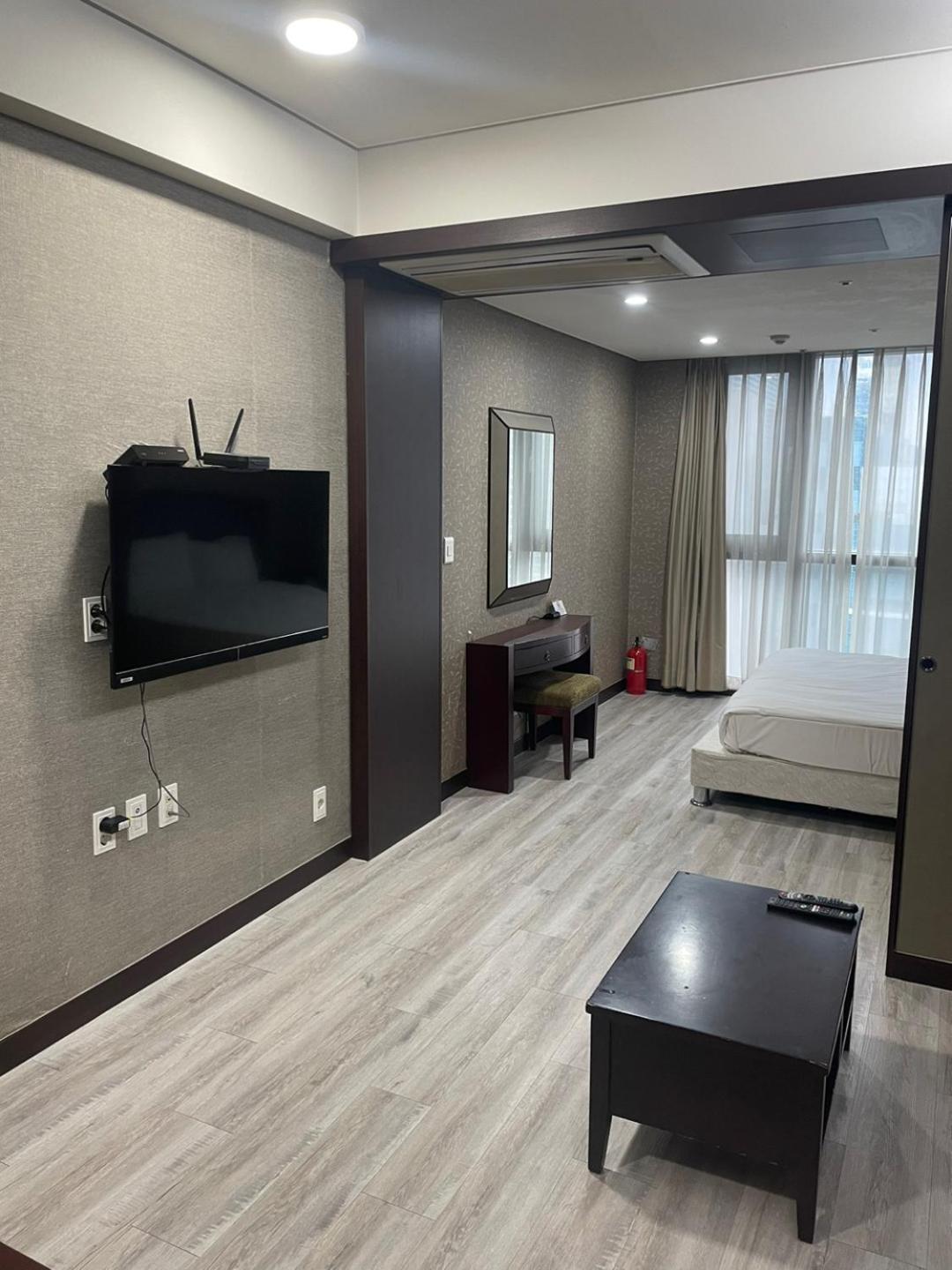 Busan Centurn Victoria Hotel Extérieur photo